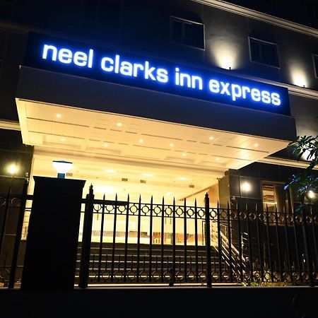 Neel Clarks Inn Express Agra  Exterior foto