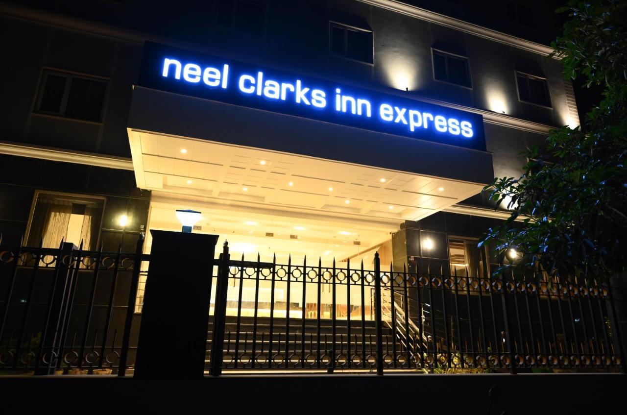 Neel Clarks Inn Express Agra  Exterior foto